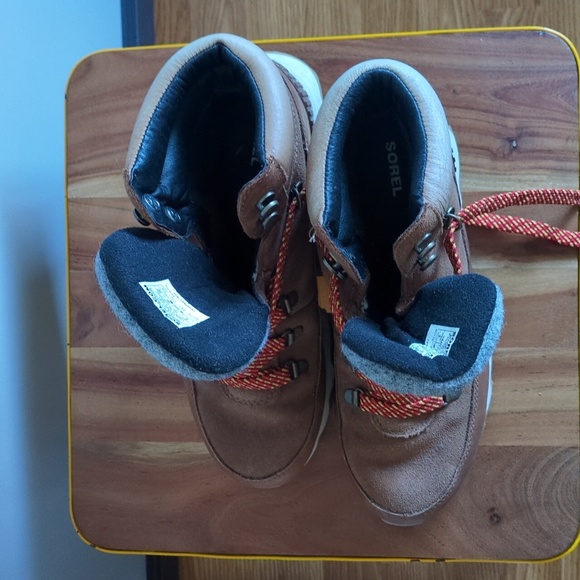 Sorel Brown Lace-Up Winter Boots, Sz 9 - Picture 2 of 6